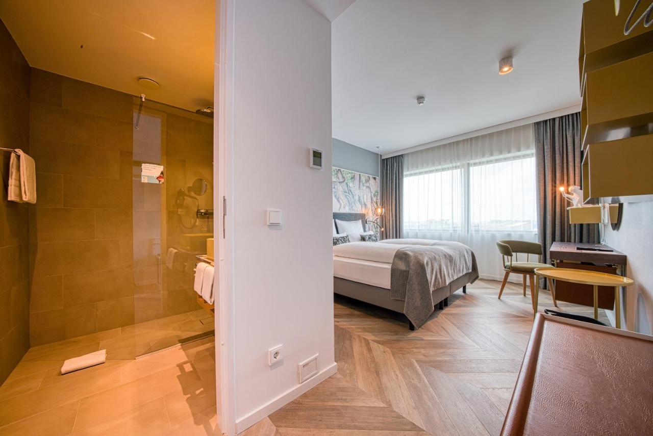 فندق Vienna House Easy By Wyndham Amsterdam Airport Schiphol هوفدوربْ المظهر الخارجي الصورة