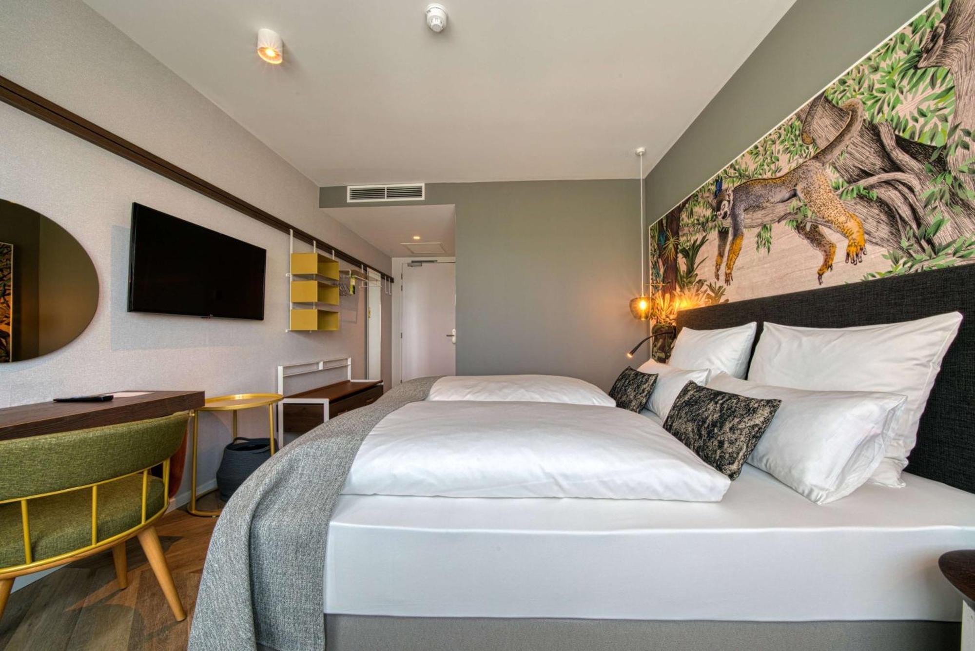 فندق Vienna House Easy By Wyndham Amsterdam Airport Schiphol هوفدوربْ المظهر الخارجي الصورة